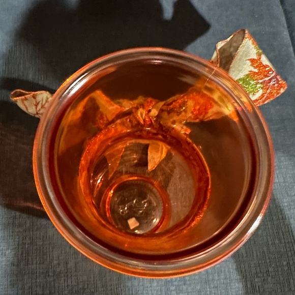 Festive Vase - 5 for $25 for items marked with ⭐️ - Picture 2 of 3